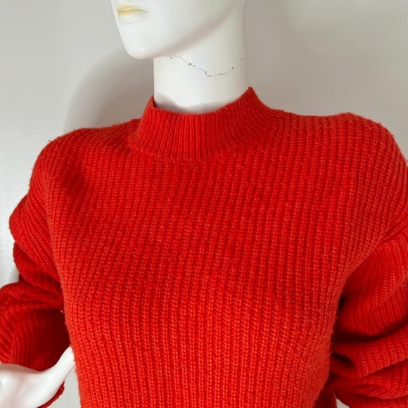 H&M Oversize Rib Knit Sweater - Picture 4 of 5